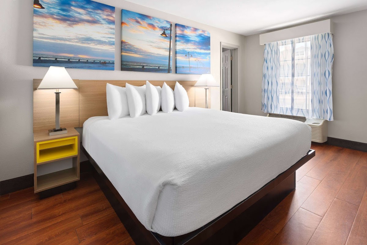 Days Inn by Wyndham Americus photo 3
