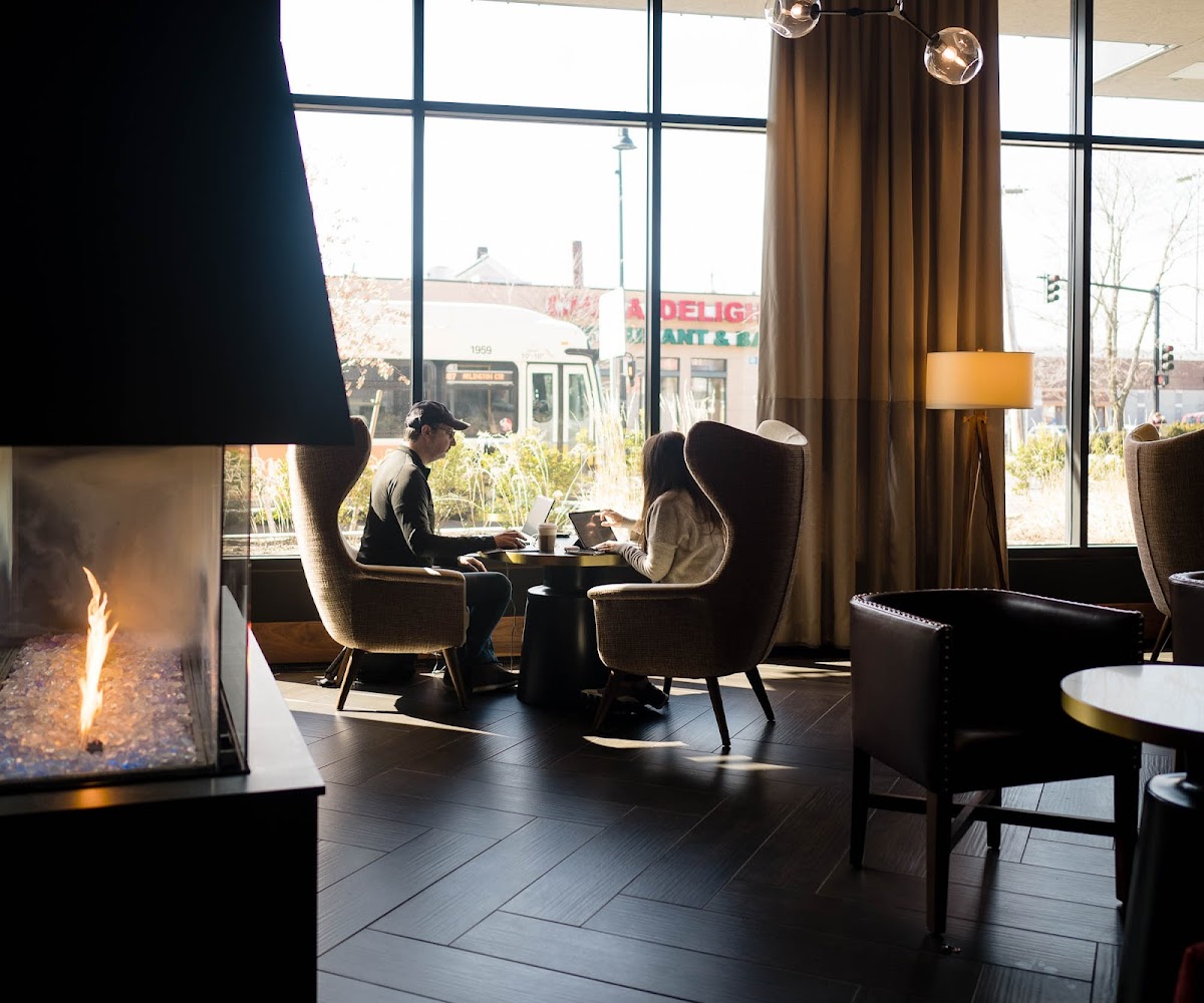 Cambria Hotel Boston Somerville photo 3