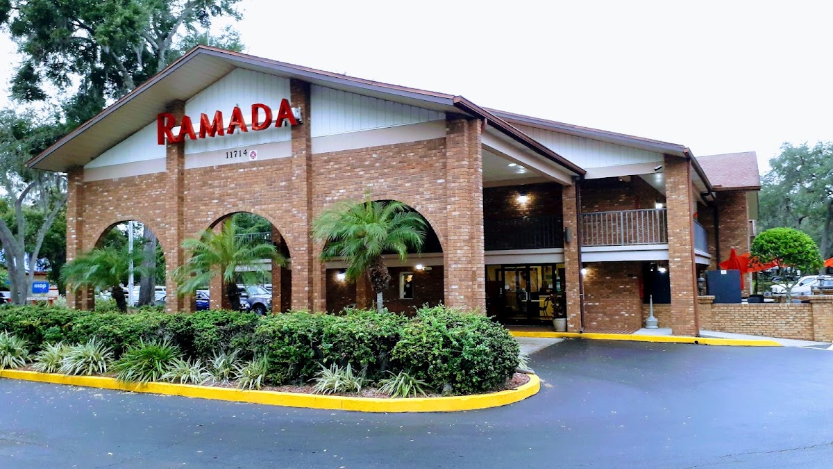 Ramada by Wyndham Temple Terrace/Tampa North photo 3