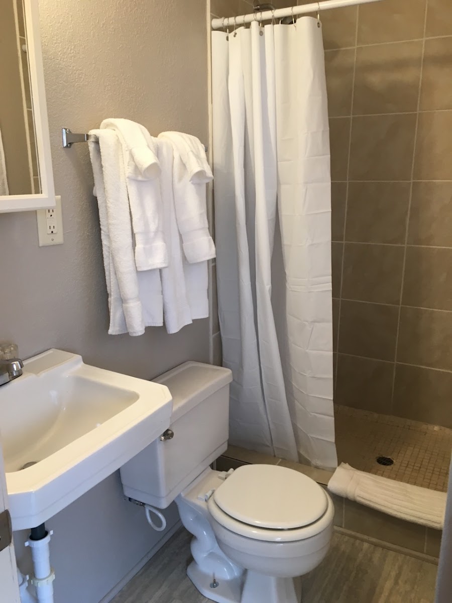 Holiday Shores Resort photo 3
