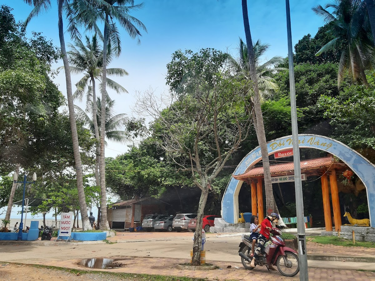 Bãi tắm Mũi Nai