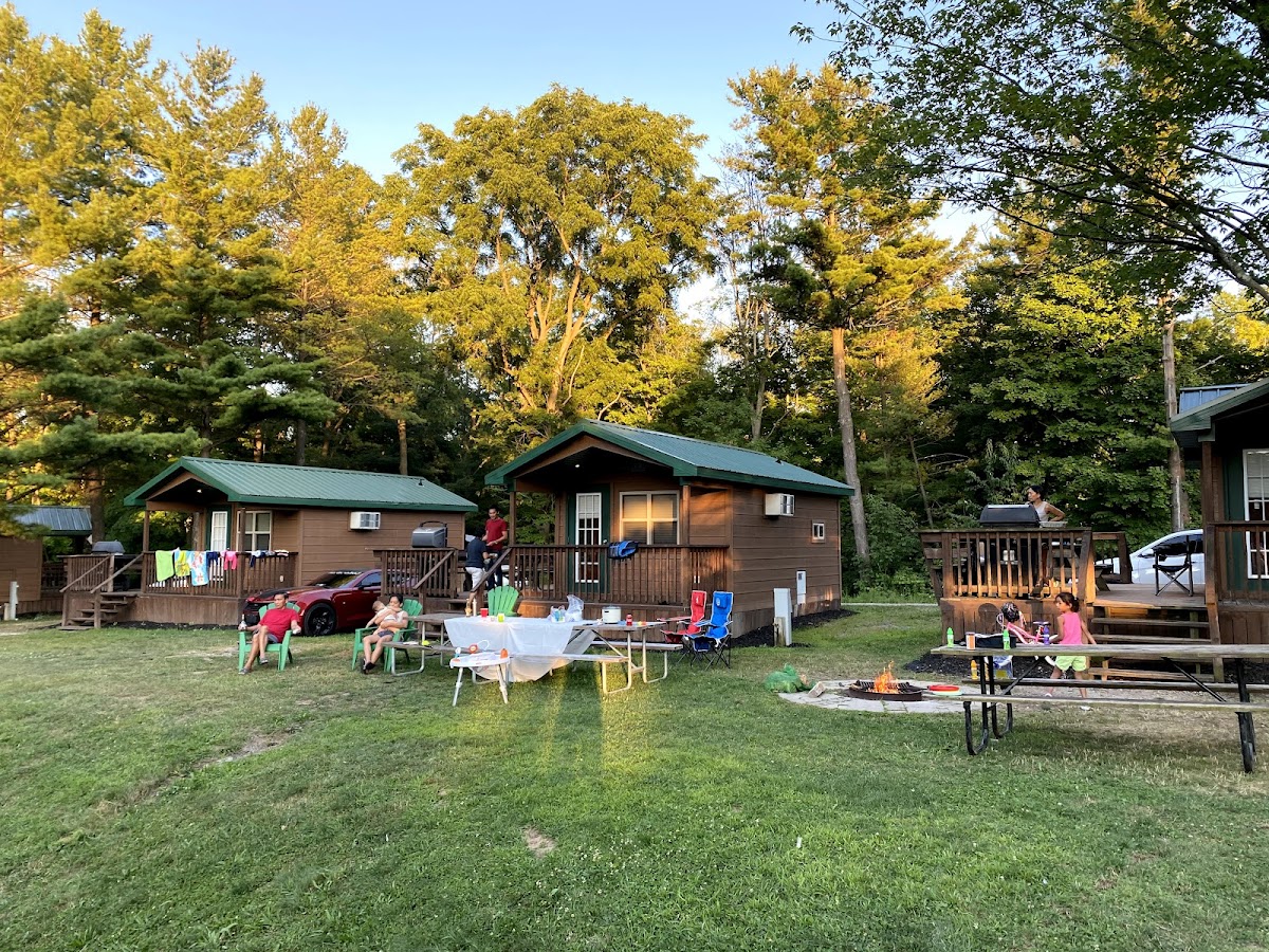 Bissell's Hideaway Resort