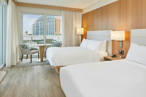 AC Hotel Fort Lauderdale Beach photo 2