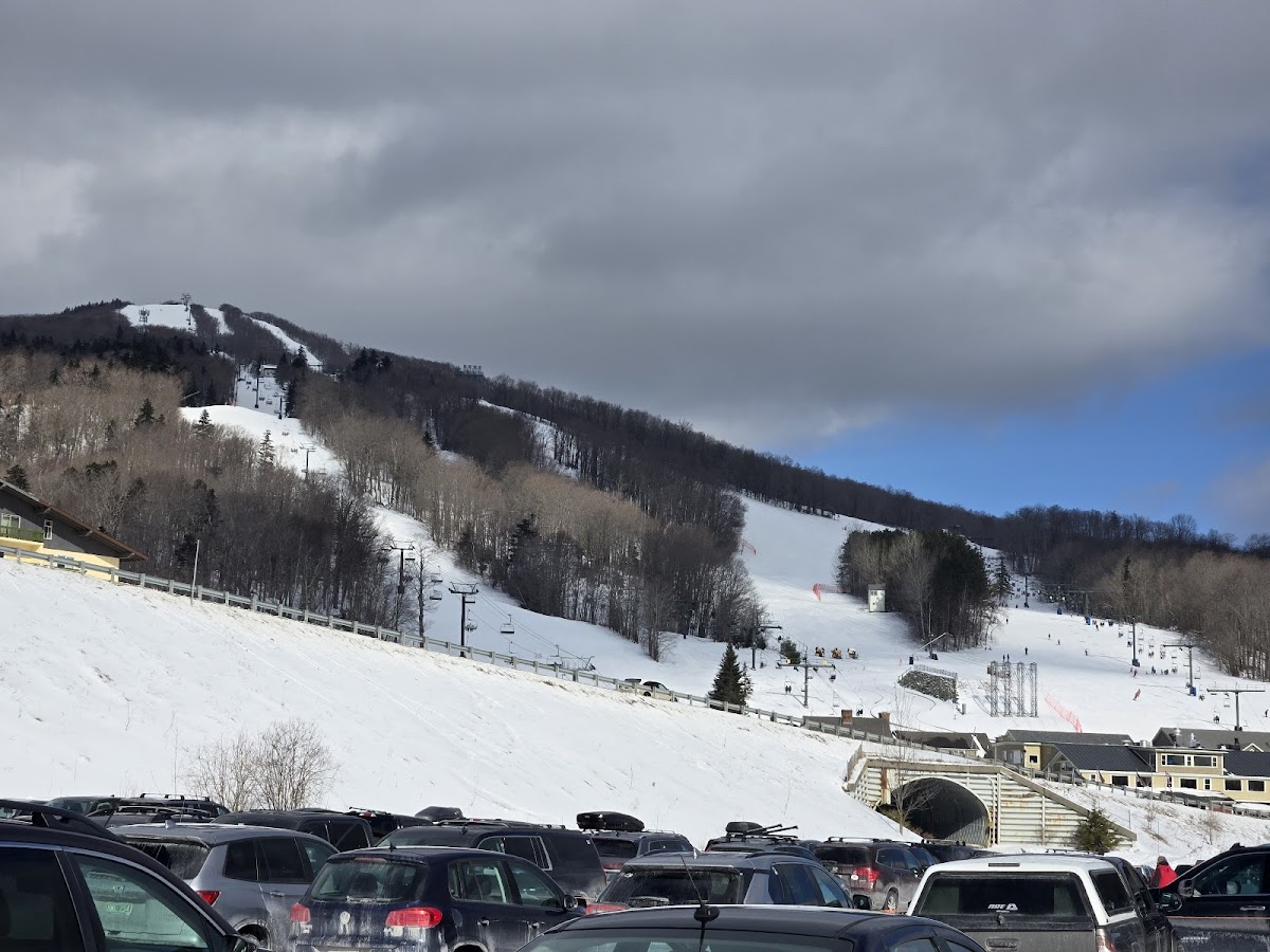 Bromley Mountain Ski Resort photo 2