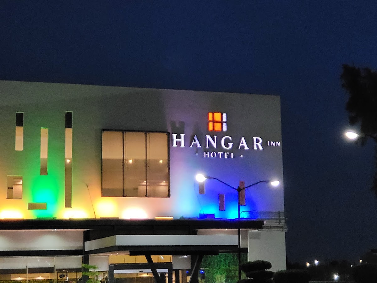 Hangar Inn Hotel photo 2