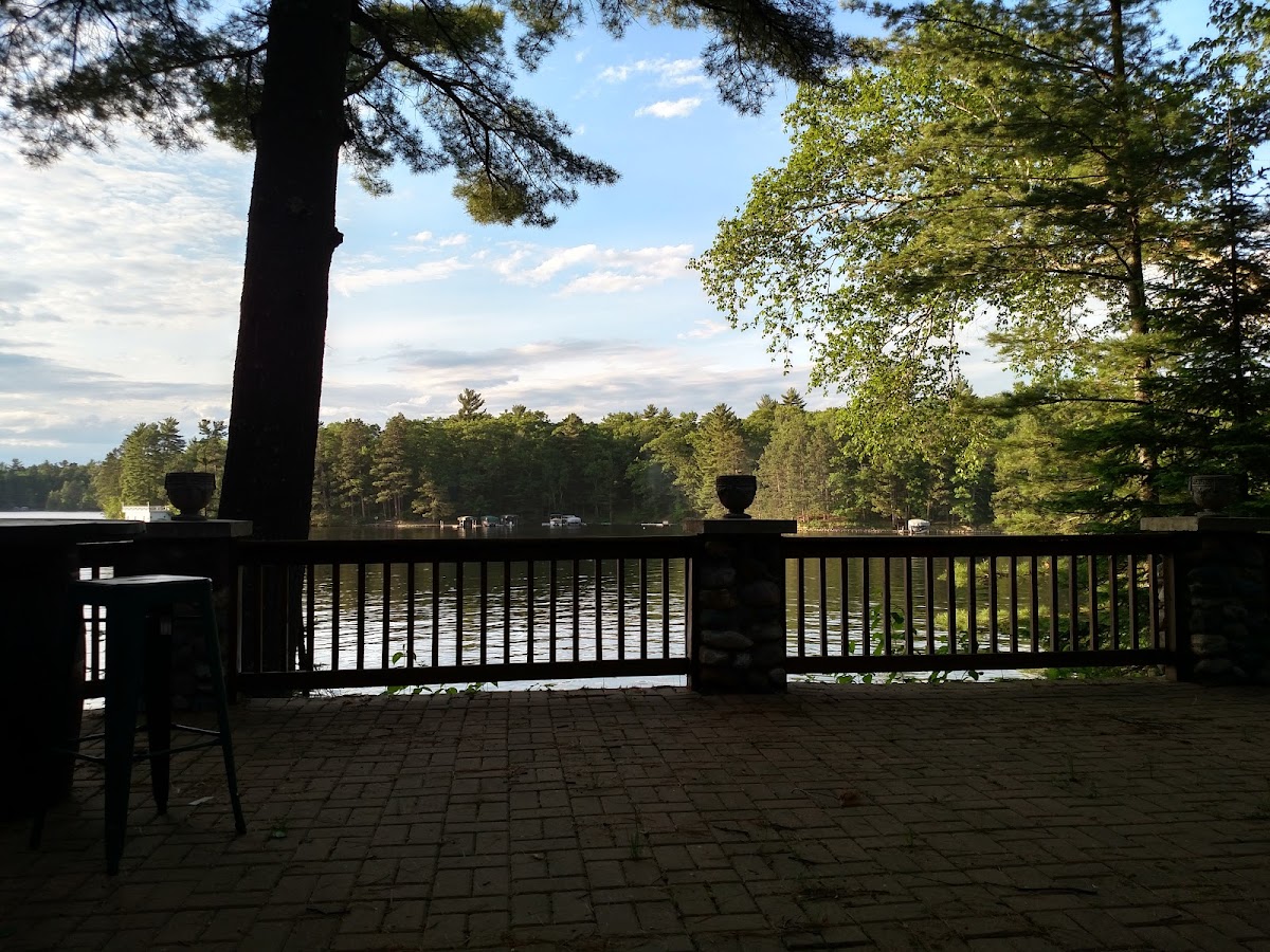 Voss' Birchwood Lodge photo 3