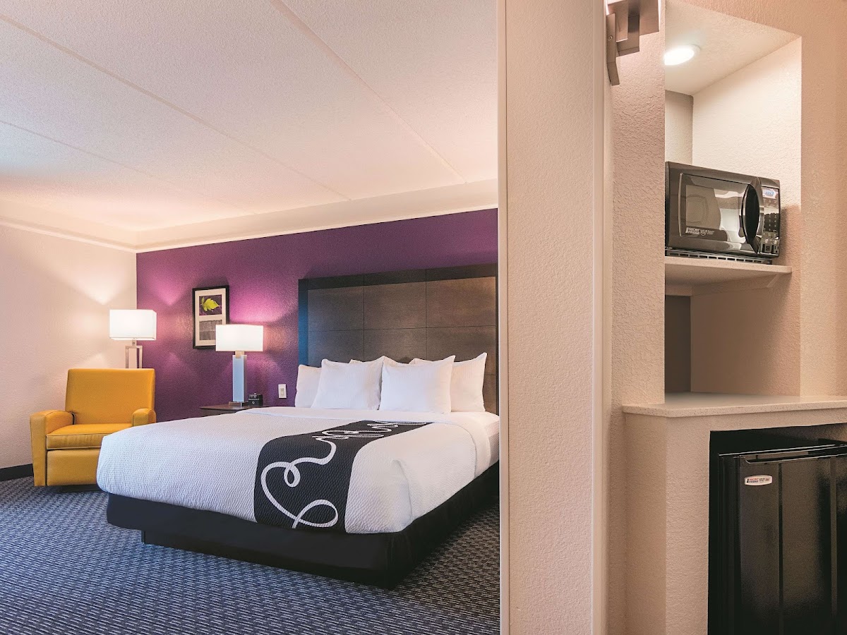 La Quinta Inn & Suites by Wyndham Atlanta Conyers photo 2