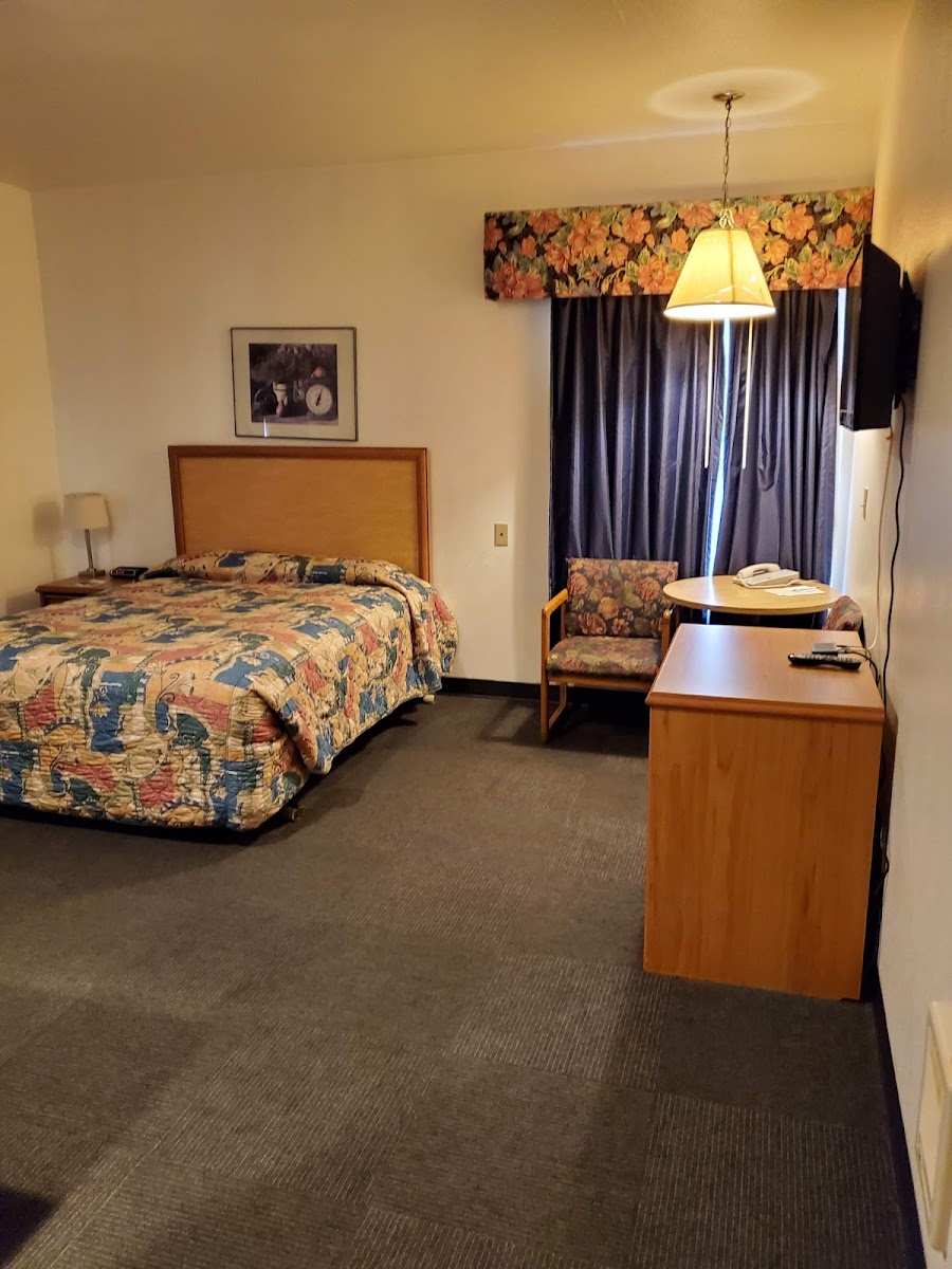 Apple Tree Inn Spokane photo 2