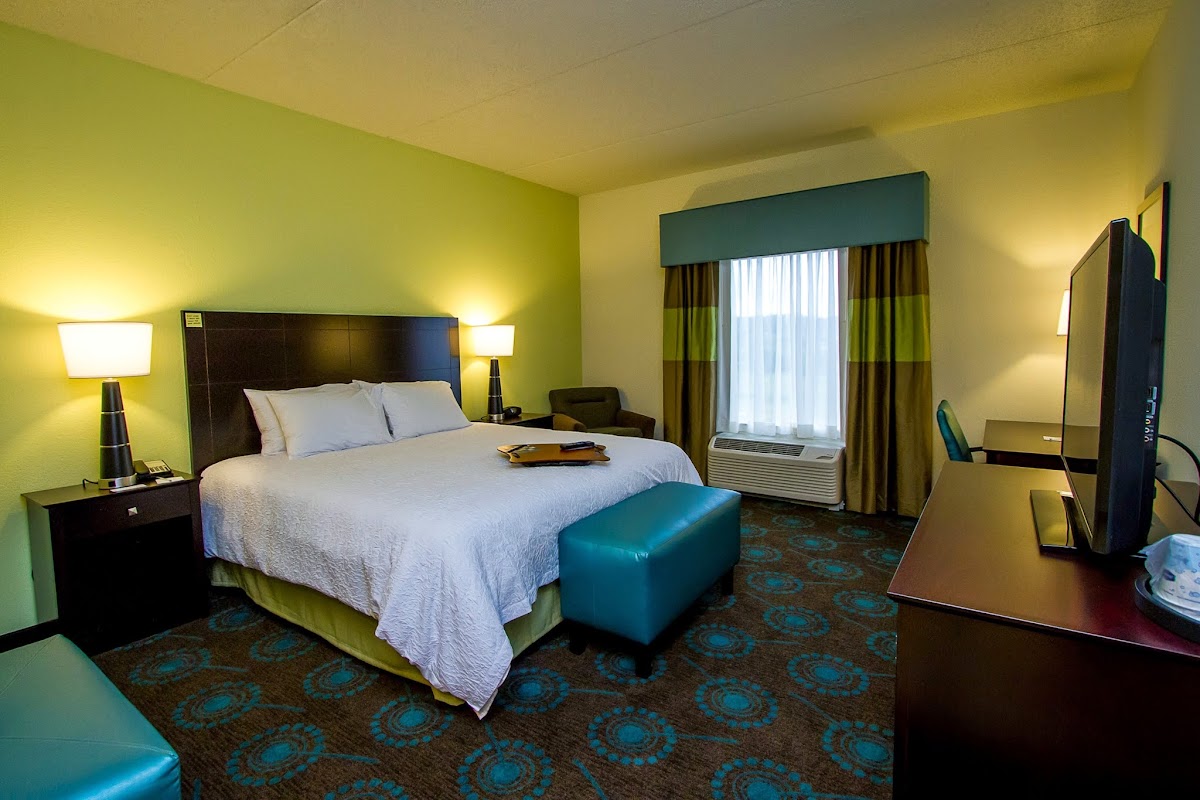 Hampton Inn Fayetteville photo 2