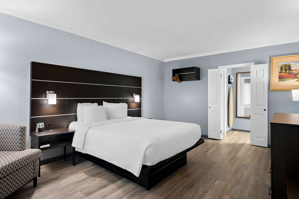 SureStay Plus by Best Western Brandywine Valley photo 2