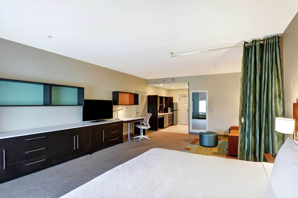 Home2 Suites by Hilton Las Vegas Strip South photo 2