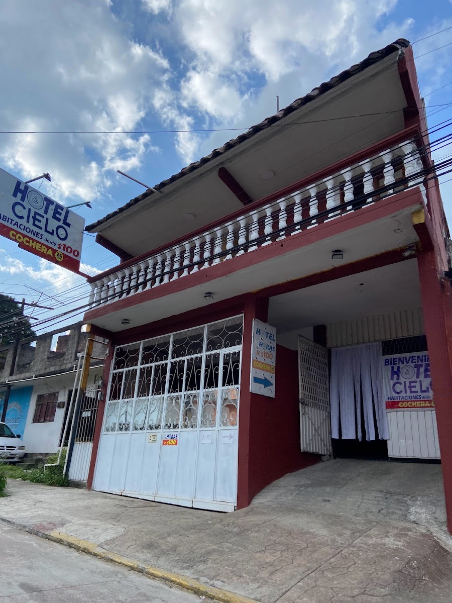 Hotel Cielo Bulevar