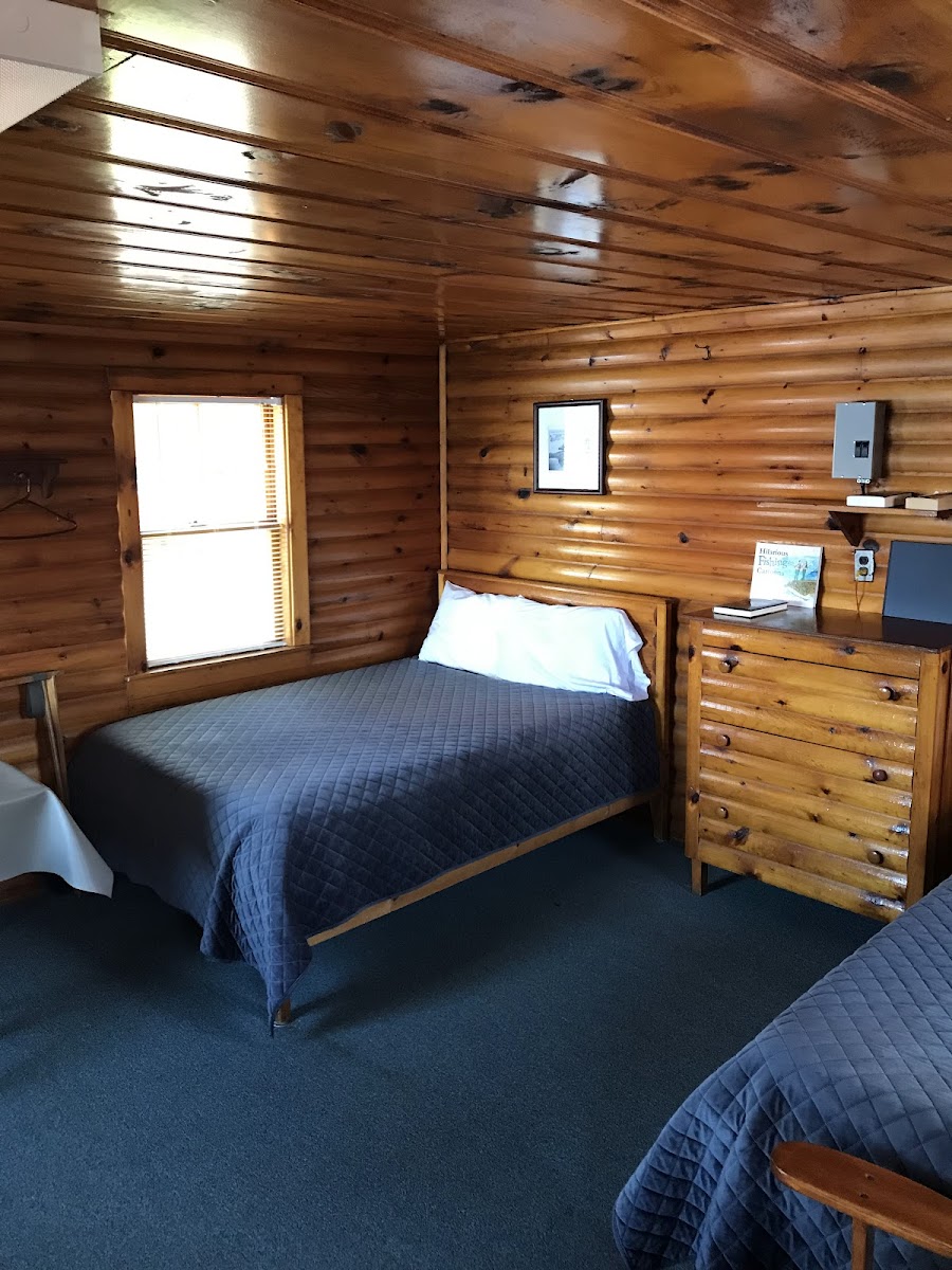 Rideout's Lodge & Cottages photo 2