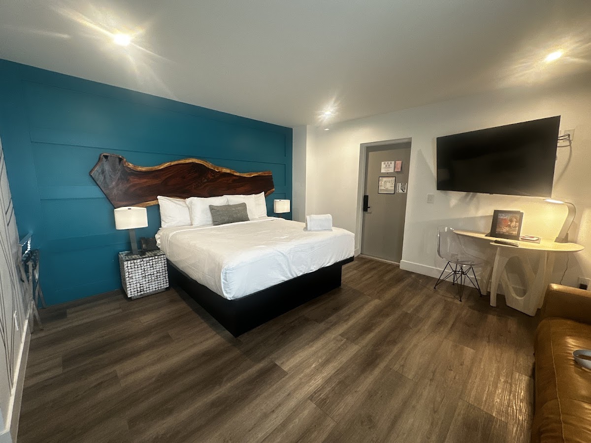 The Saint Hotel photo 2