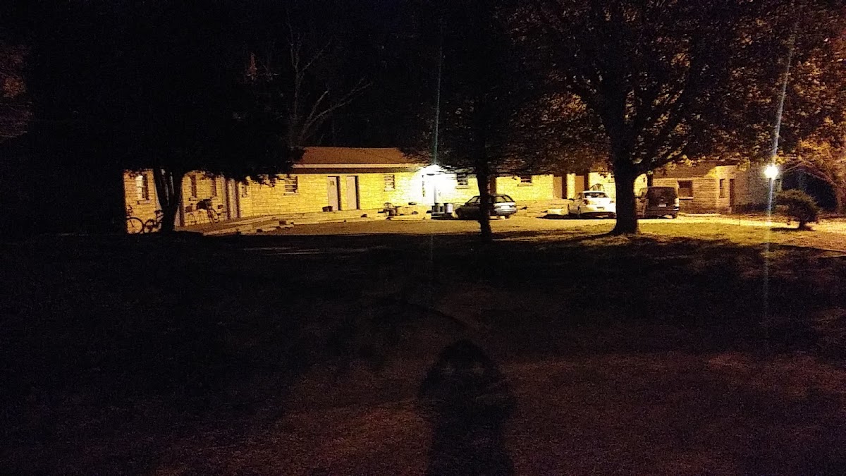 Collinwood Motel photo 2