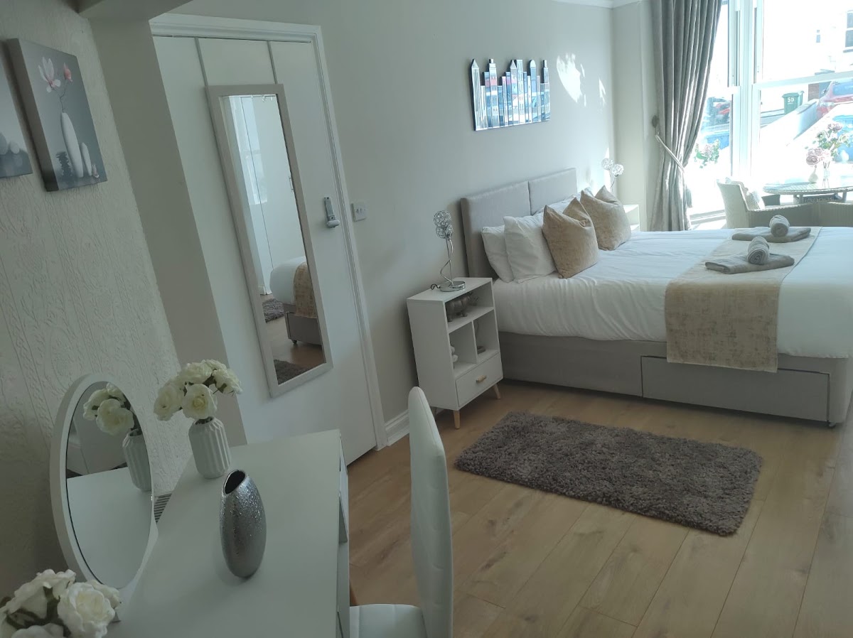 The Thoresby Guest House Scarborough photo 2
