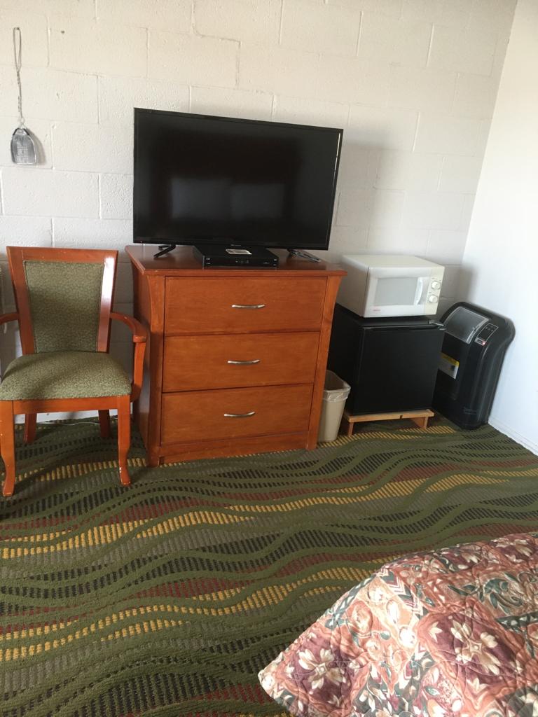 Moon Mist Inn photo 2