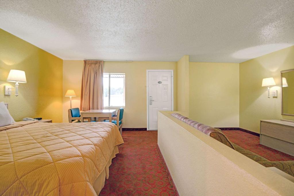 White Rock Inn San Marcos photo 2