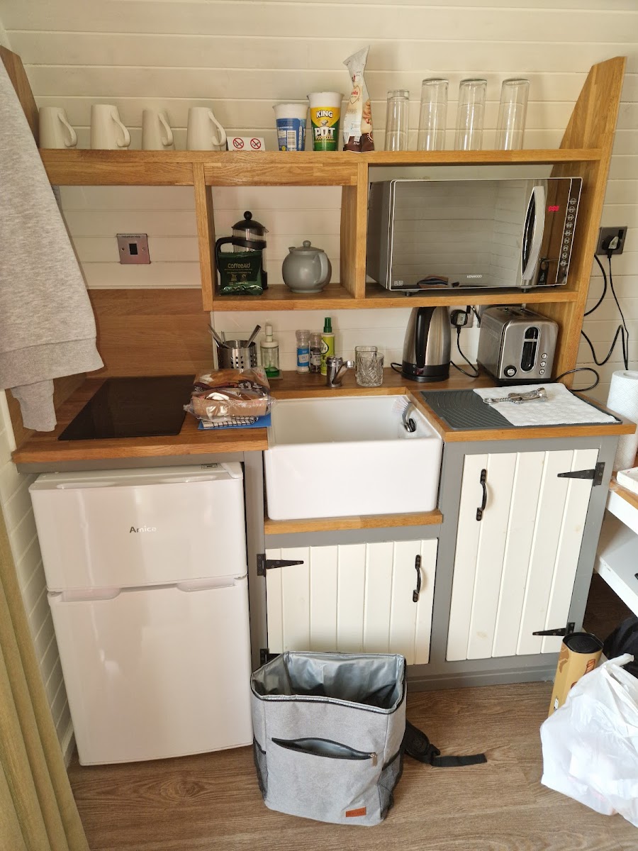 Weedingshall Lodges photo 2
