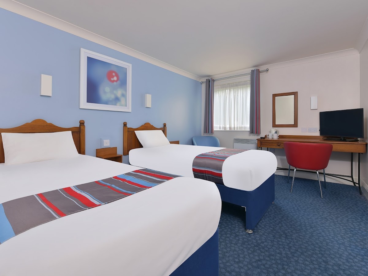 Travelodge Warrington Lowton photo 2