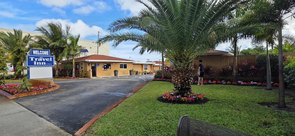 Travel Inn Riviera Beach