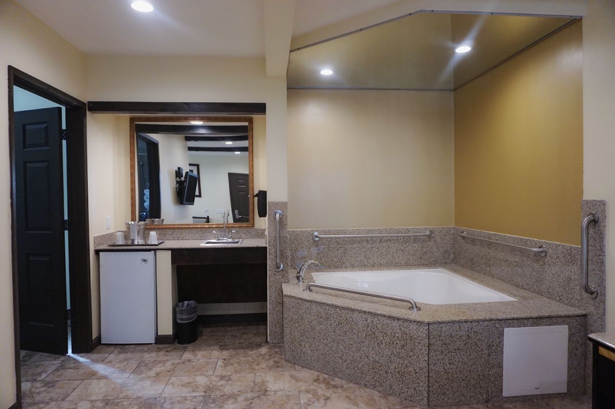 Tuscan Garden Inn photo 3