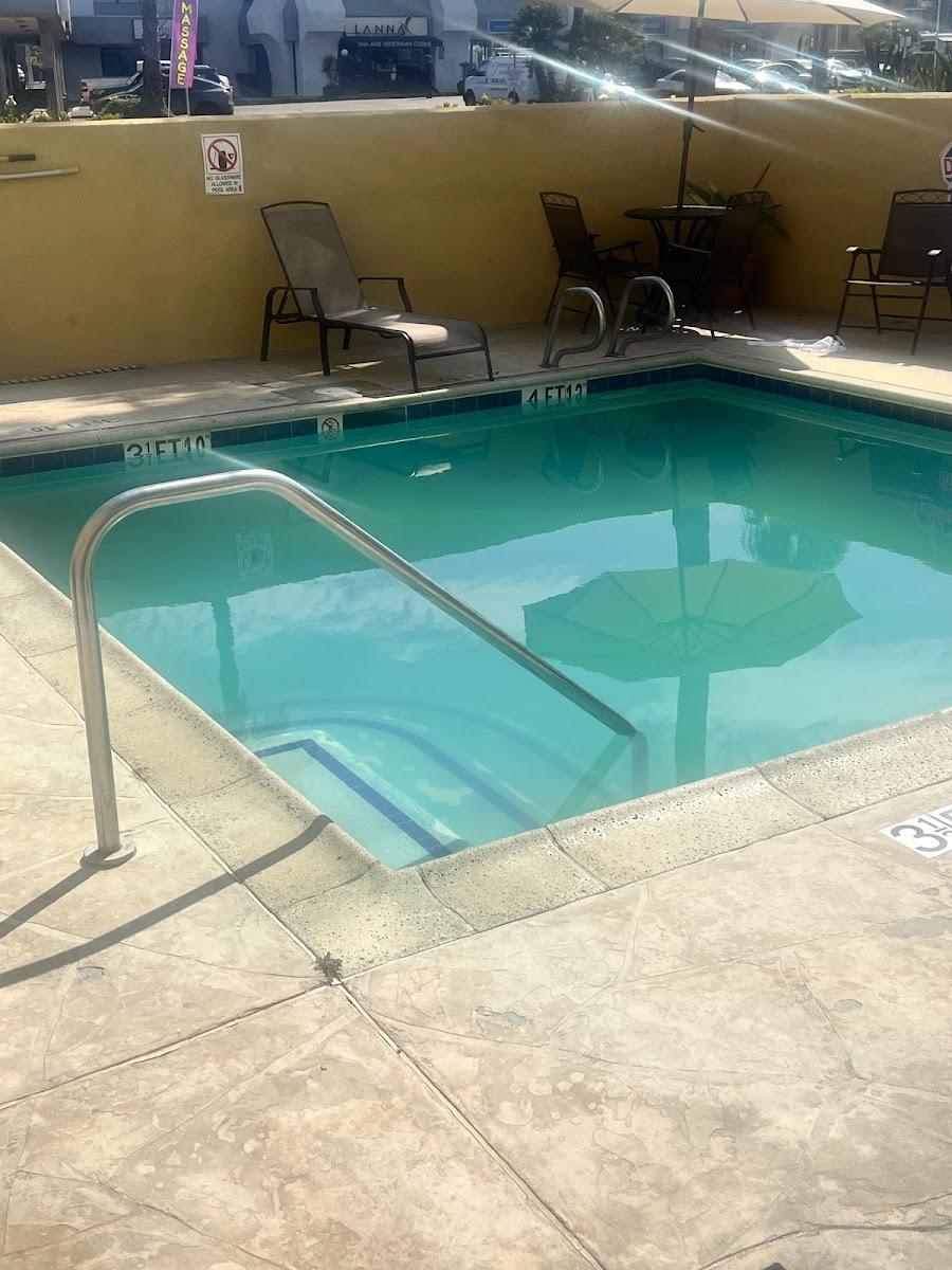 GreenTree Inn San Diego Mission Bay photo 3