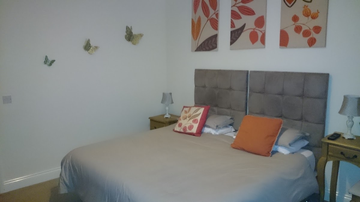 Room 9
