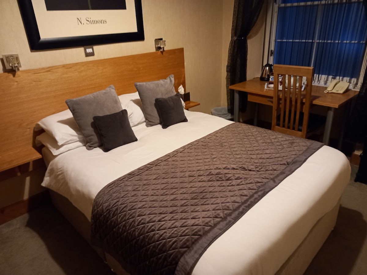 Station Hotel & Restaurant