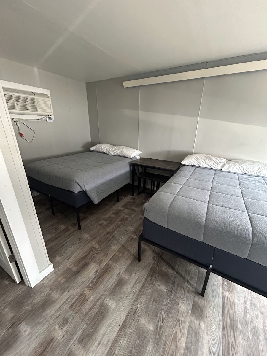 Corsica Inn