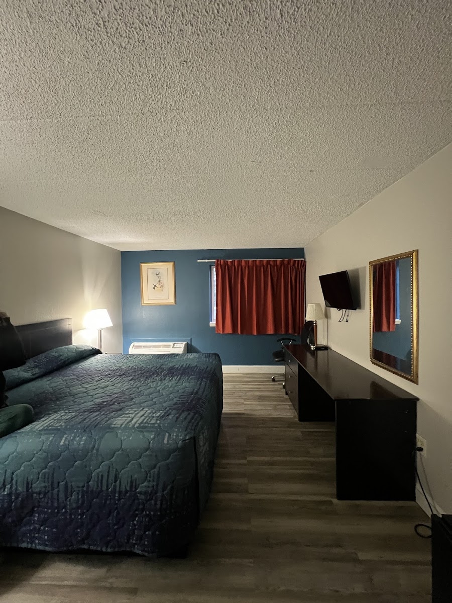 Red Carpet Inn Mt Holly NJ photo 2