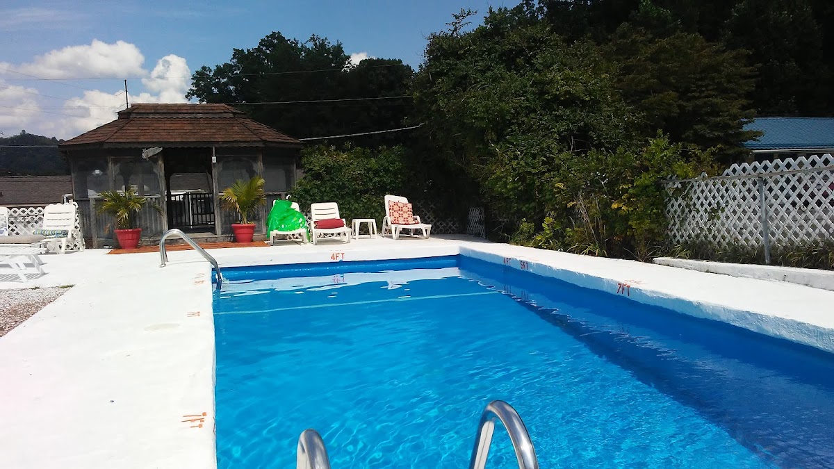 Clarketon Motel photo 2