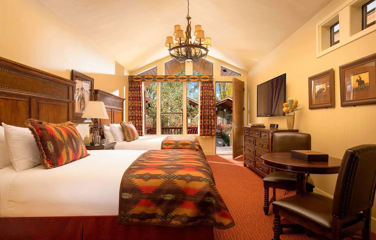 Rustic Inn Creekside Resort & Spa at Jackson Hole photo 2