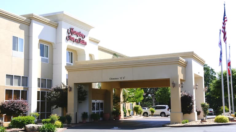 Hampton Inn & Suites Red Bluff