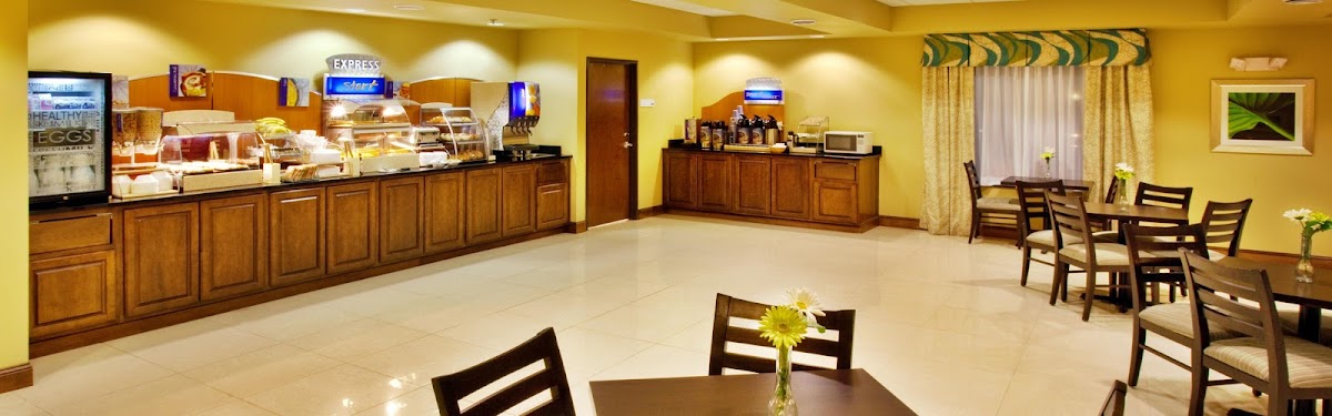 Holiday Inn Express Waterloo-Cedar Falls by IHG