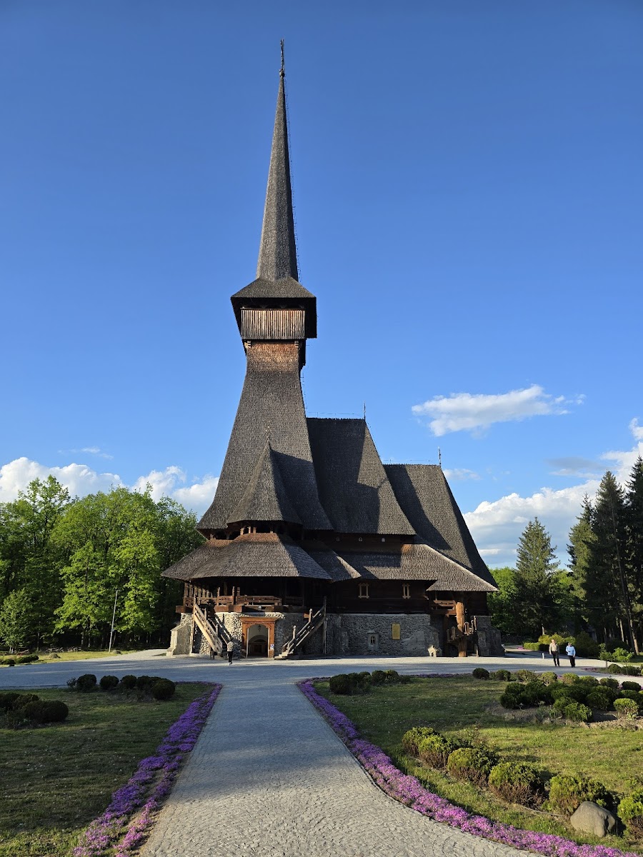Peri-Săpânţa Monastery