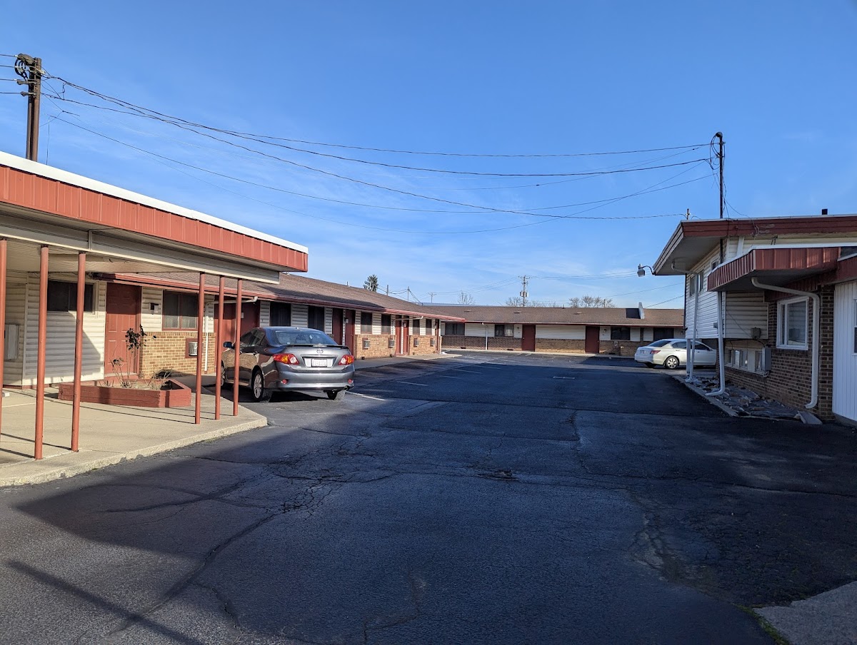 East Gate Motel