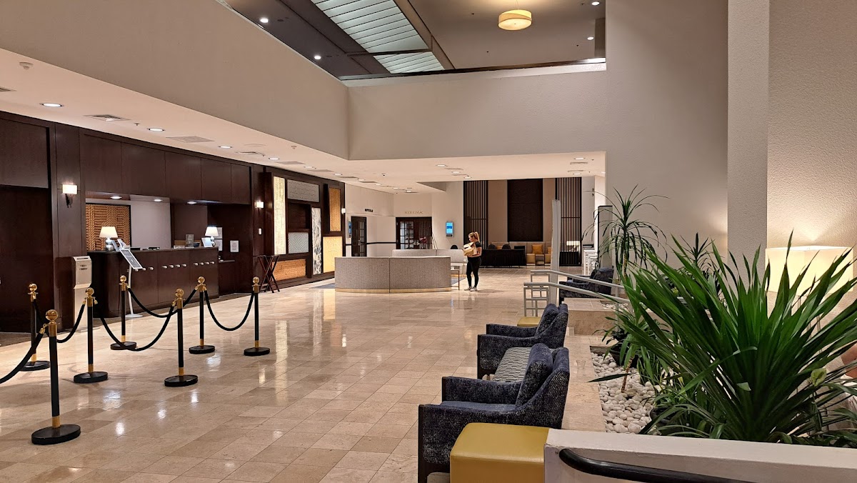 Sheraton Norfolk Waterside Hotel photo 2