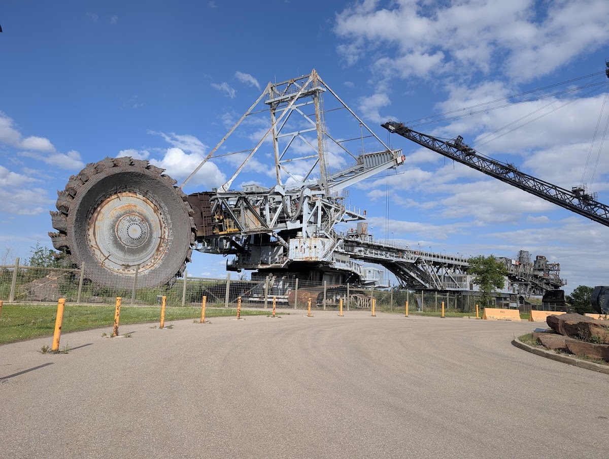 Syncrude Giants of Mining