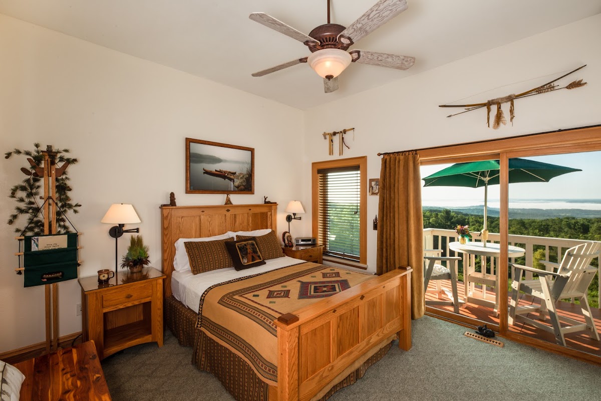 Inn at Wawanissee Point | A Boutique Hotel photo 2