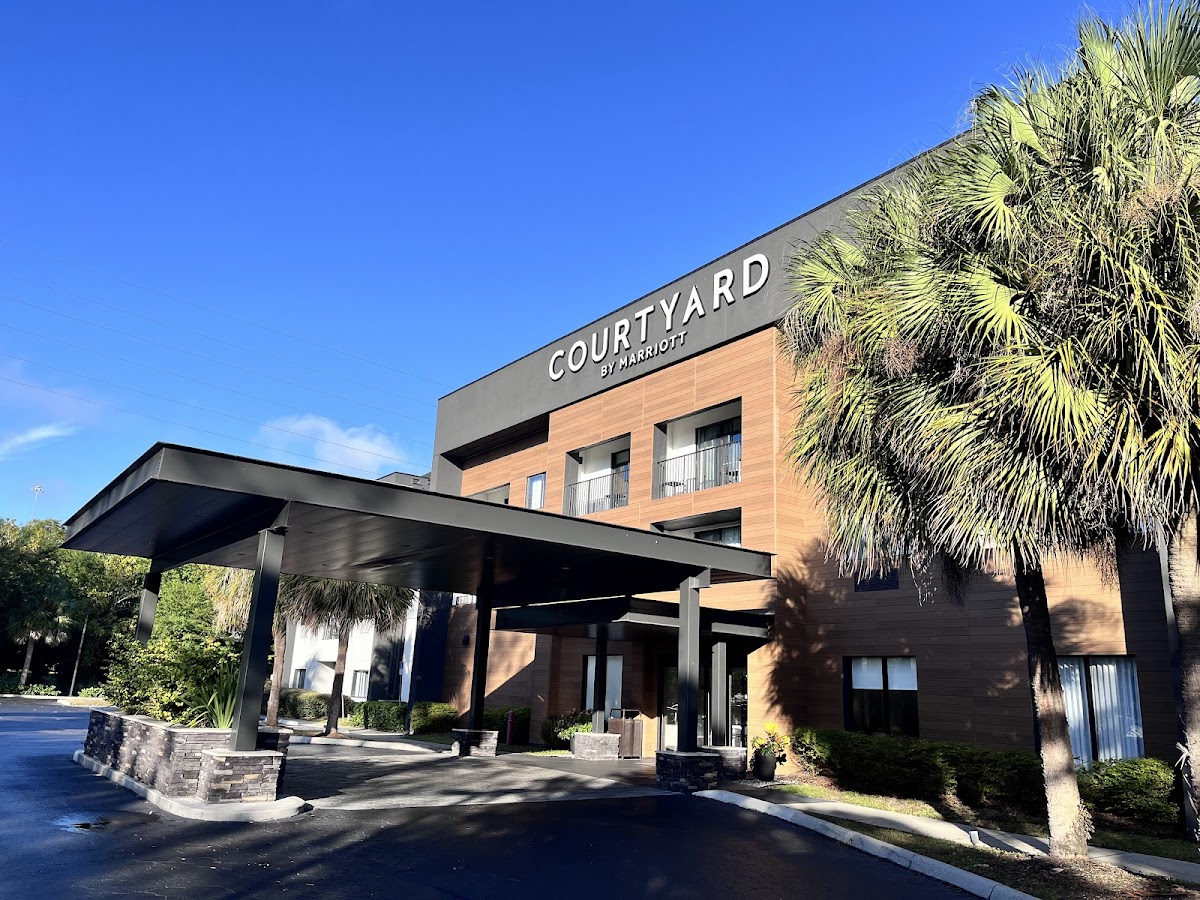 Courtyard by Marriott Gainesville FL photo 2