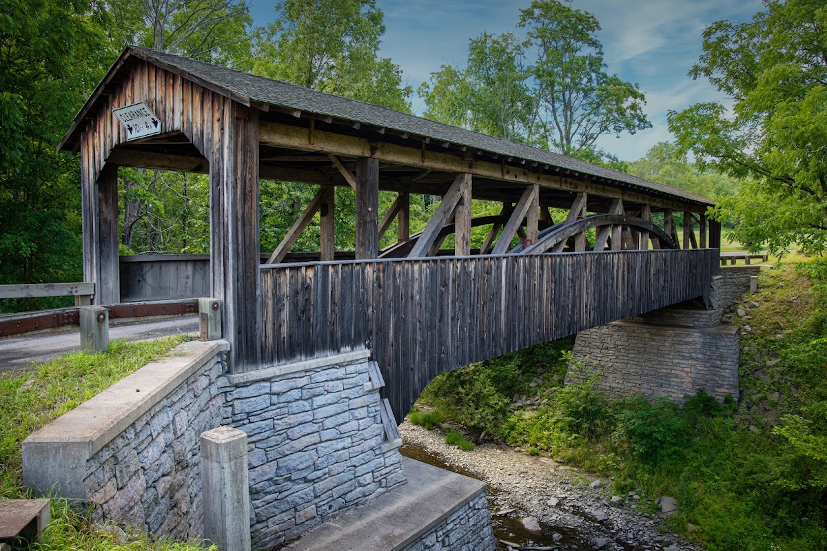Historic Knapp's Covered Bridge