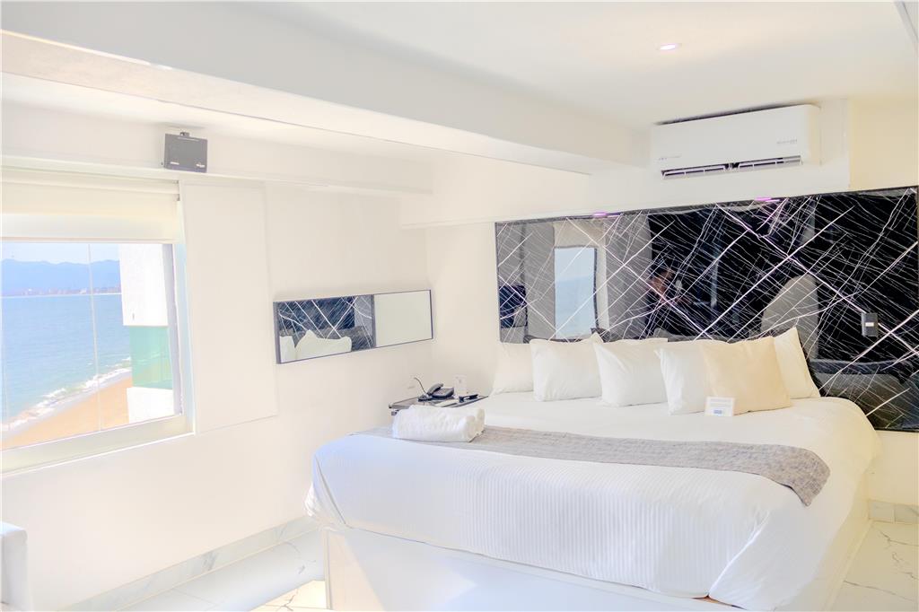 Best Western Plus Luna del Mar photo 2