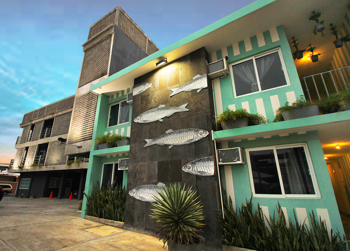+ Basico Hotel