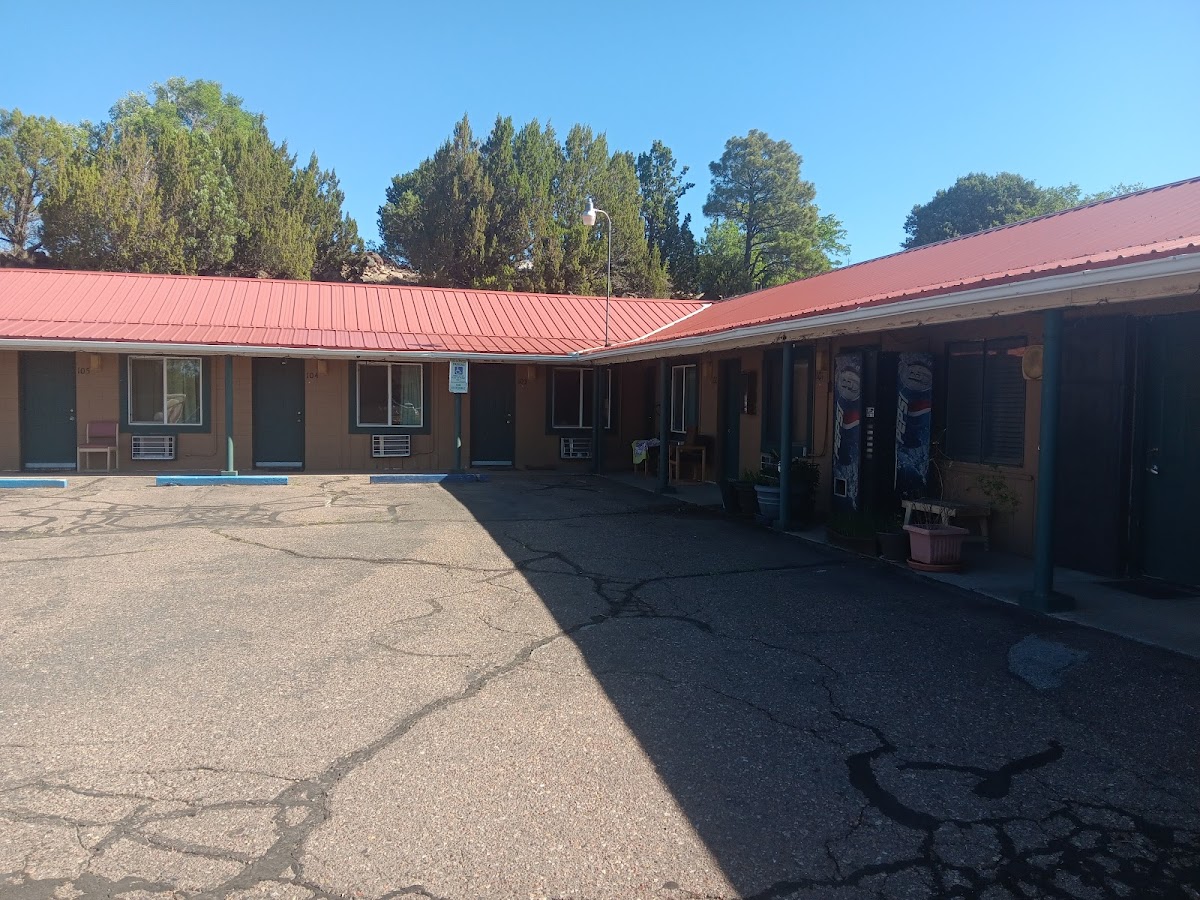 Snowy River Motel photo 2