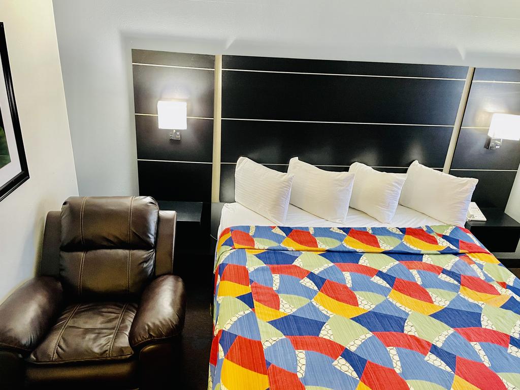 Coratel Inn & Suites By Jasper Northfield photo 3