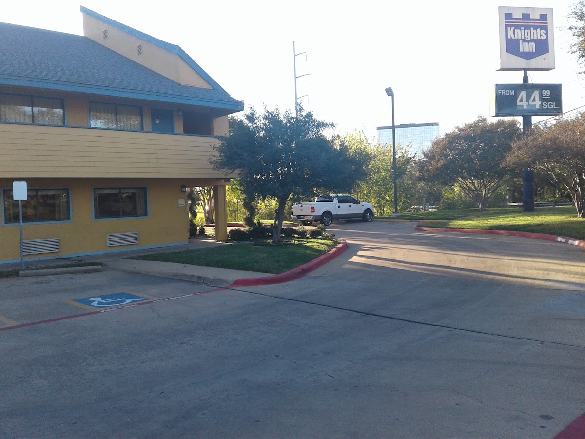 Knights Inn Dallas photo 3