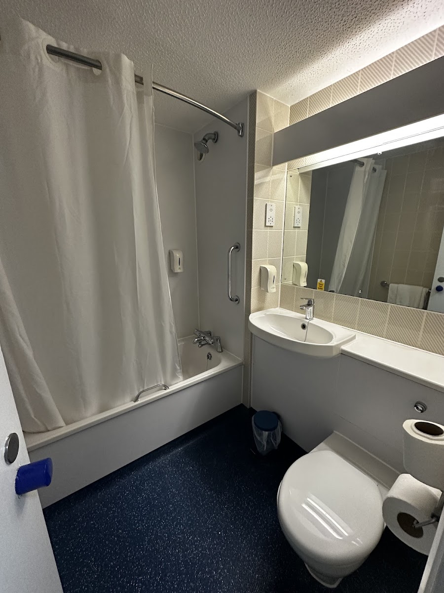 Travelodge Norwich Cringleford photo 3
