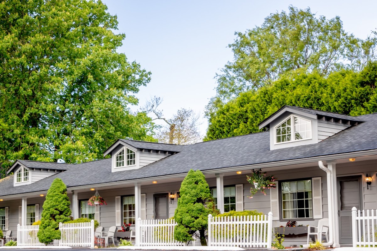 Azalea Garden Inn