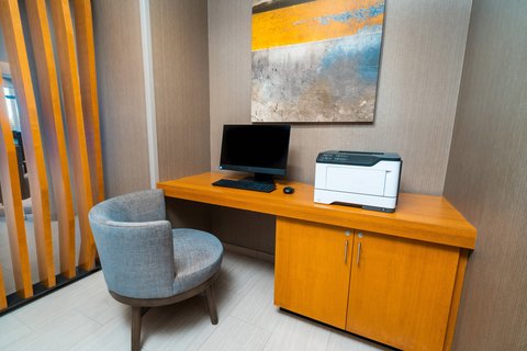 SpringHill Suites by Marriott Newark Fremont photo 3